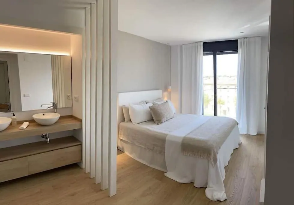 Calma S'Alguer Luxury Beach Apartment Palamos
