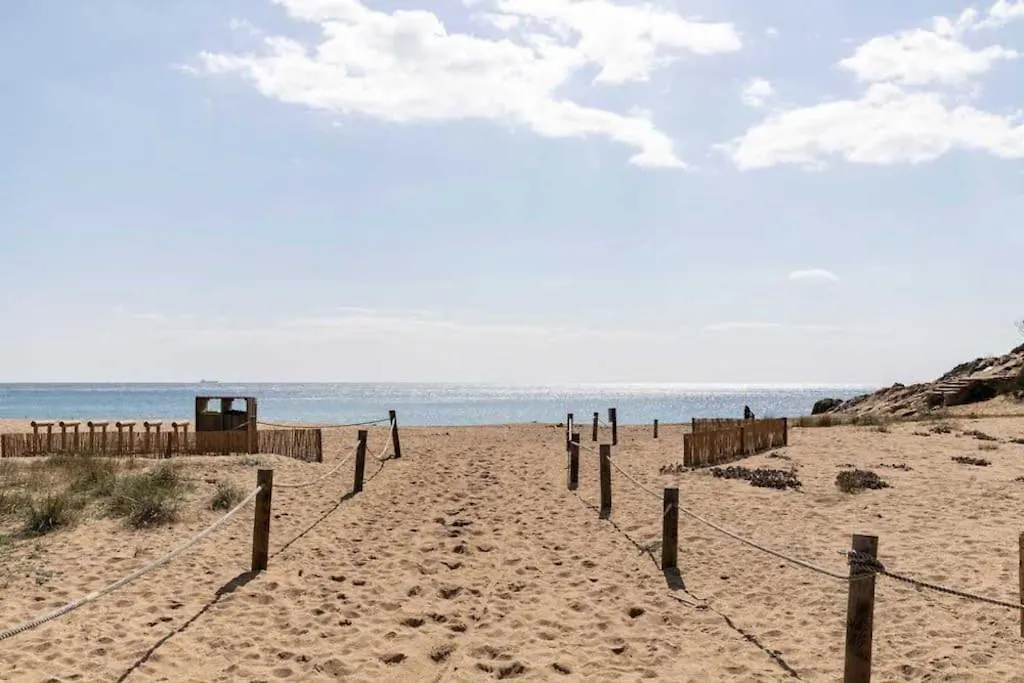 Calma S'Alguer Luxury Beach Apartment Palamos