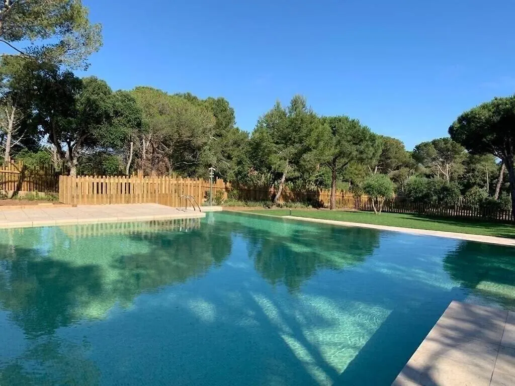 Calma S'Alguer Luxury Beach Apartment Palamos Spain