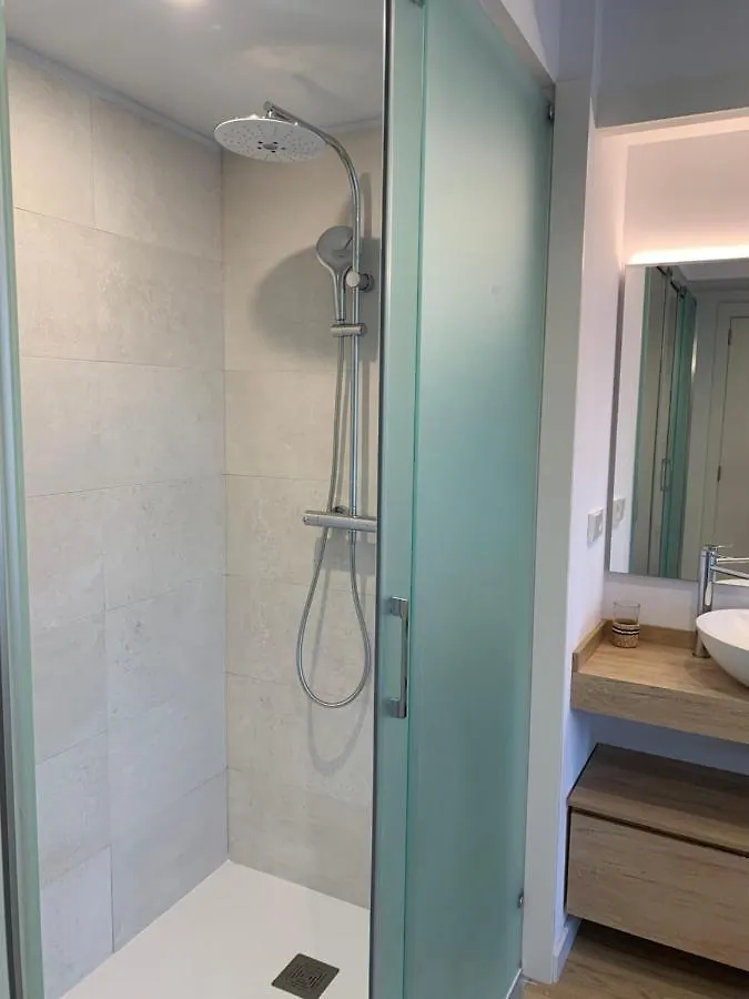 Calma S'Alguer Luxury Beach Apartment Palamos